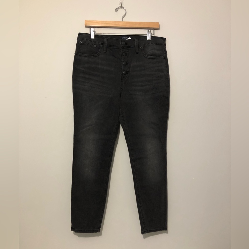 NWT J. Crew 10” High Rise Skinny Button Up Black Denim Jeans Women’s Petite 31